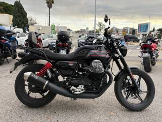MOTO GUZZI V7 STONE - 2024