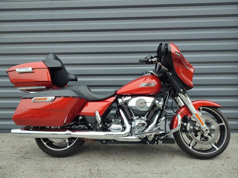 HARLEY-DAVIDSON TOURING STREET GLIDE 1923 4