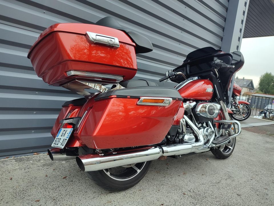 HARLEY-DAVIDSON TOURING STREET GLIDE 1923 4