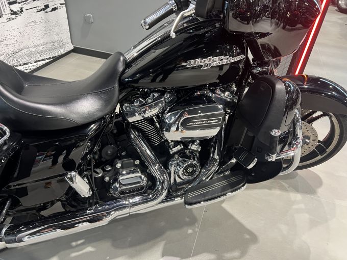 HARLEY-DAVIDSON TOURING STREET GLIDE 1745 SPECIAL 4