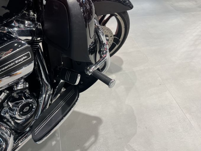 HARLEY-DAVIDSON TOURING STREET GLIDE 1745 SPECIAL 4