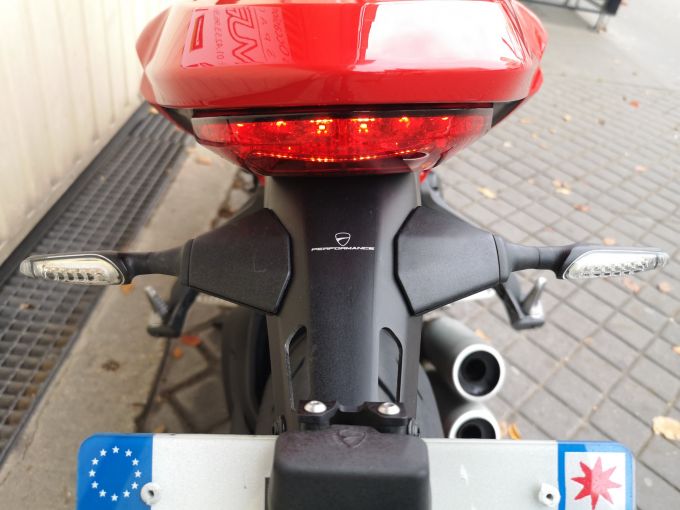 DUCATI SUPERSPORT 950 S 4