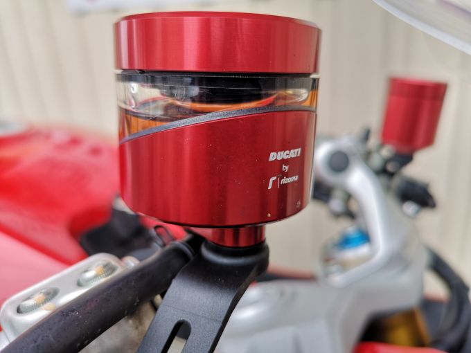 DUCATI SUPERSPORT 950 S 4