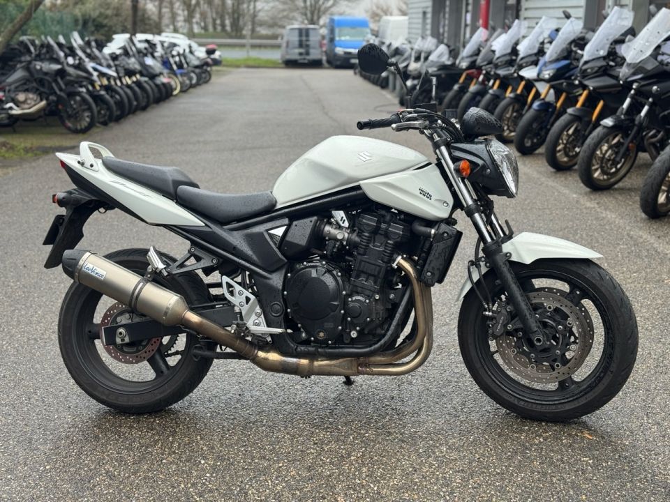 SUZUKI GSF 650 N BANDIT 4