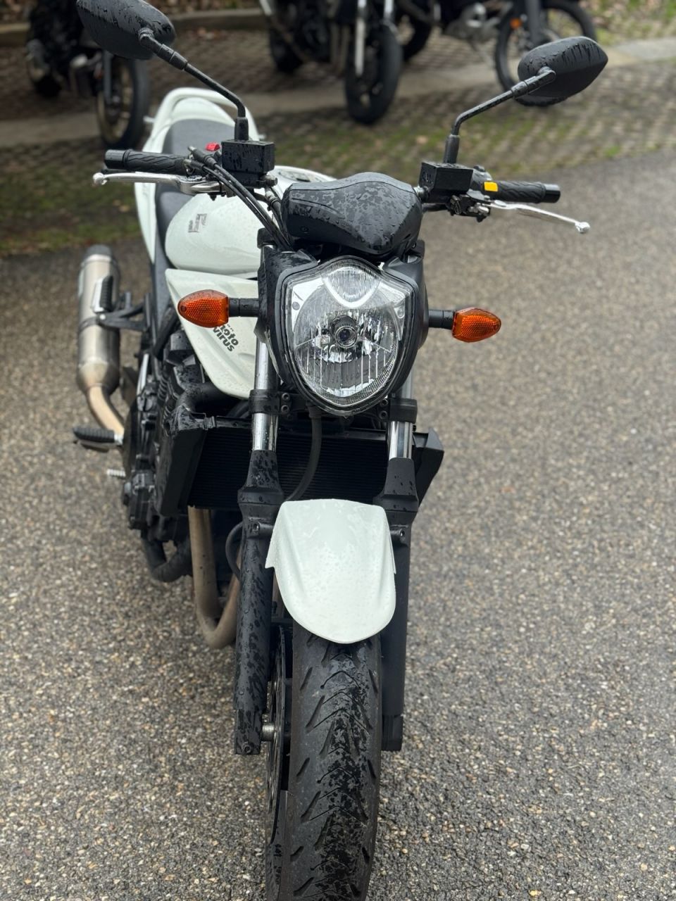 SUZUKI GSF 650 N BANDIT 4