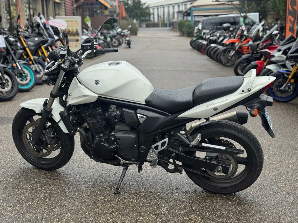 SUZUKI GSF 650 N BANDIT 4