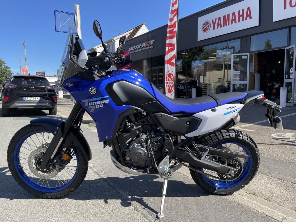 YAMAHA XTZ TENERE 700 4