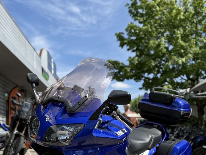 YAMAHA FJR 1300 4