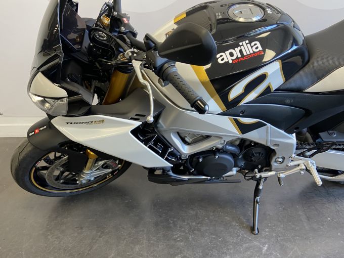 APRILIA TUONO 1100 V4 FACTORY 4