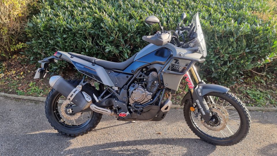 YAMAHA XTZ TENERE 700 4