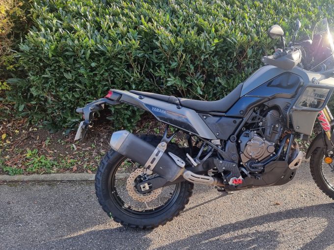 YAMAHA XTZ TENERE 700 4