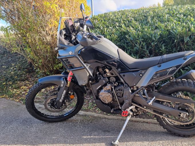 YAMAHA XTZ TENERE 700 4
