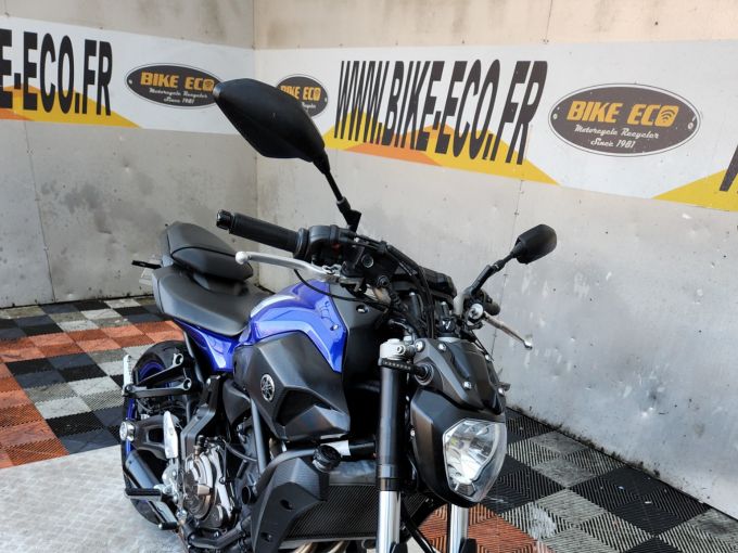 YAMAHA MT-07 (47.5CV) 4