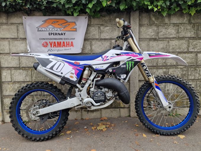 YAMAHA YZ125 MONSTER ENERGY 4