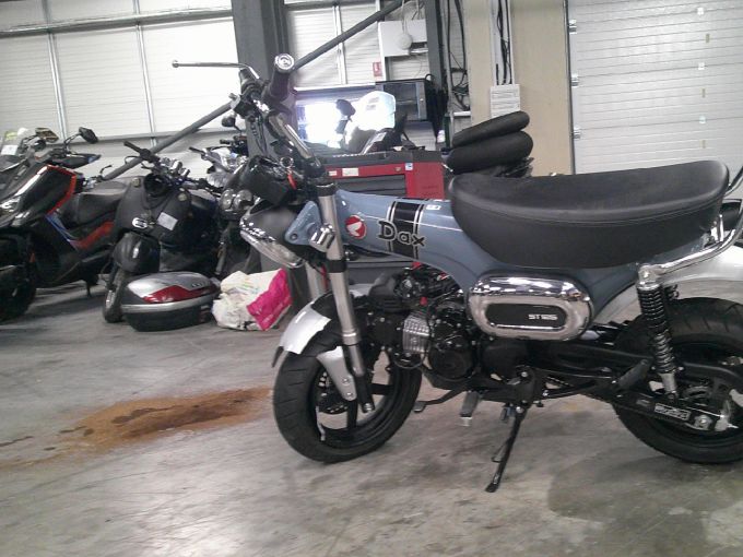 HONDA DAX ST 4
