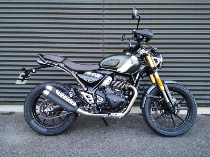 TRIUMPH Scrambler 400 X 4