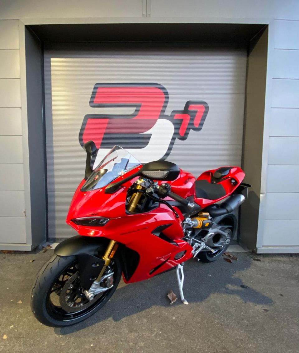DUCATI PANIGALE V2S 4