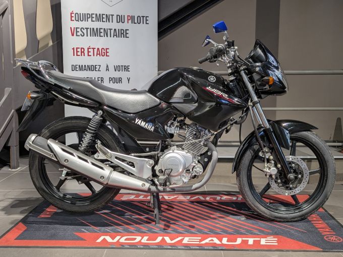 YAMAHA YBR 125 4