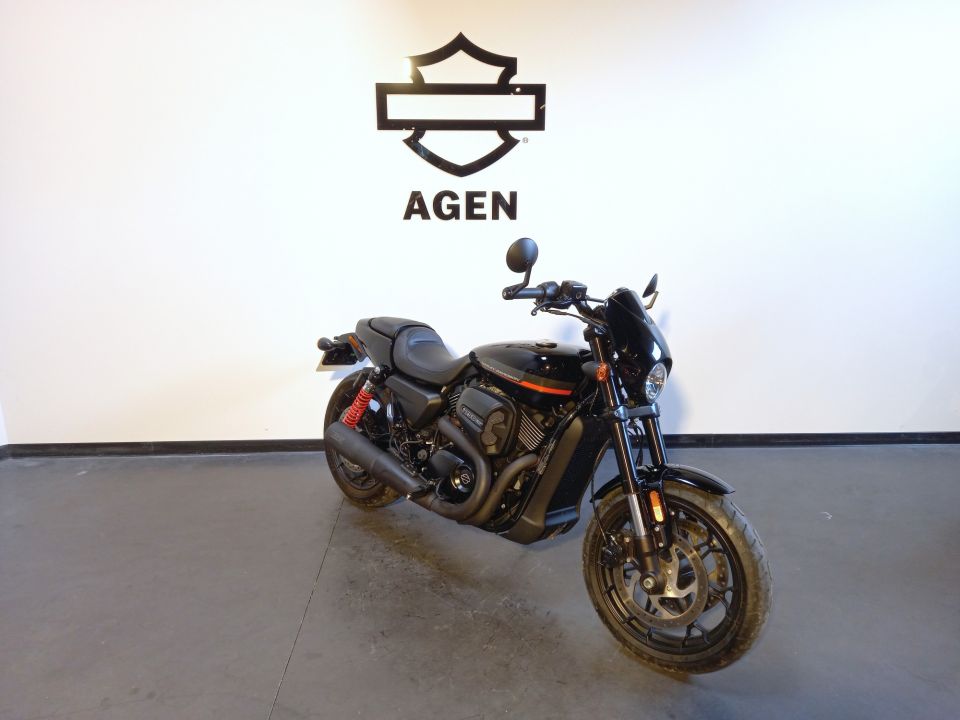 HARLEY-DAVIDSON STREET ROD 750 4