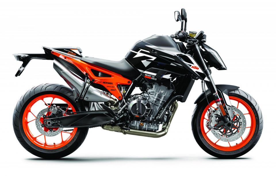 KTM 890 DUKE 4
