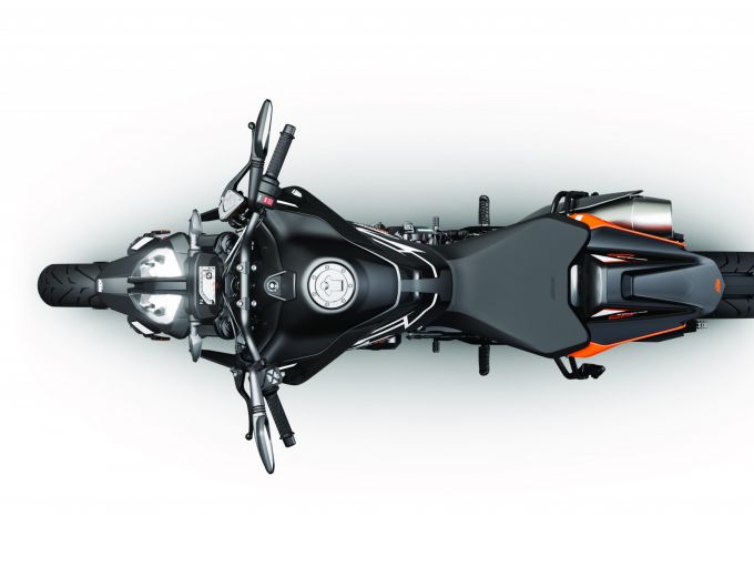 KTM 890 DUKE 4