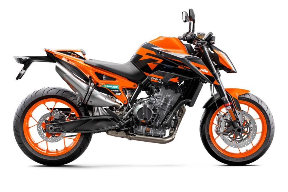 KTM 890 DUKE 4