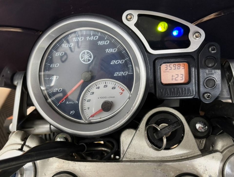 YAMAHA BT 1100 BULLDOG 4