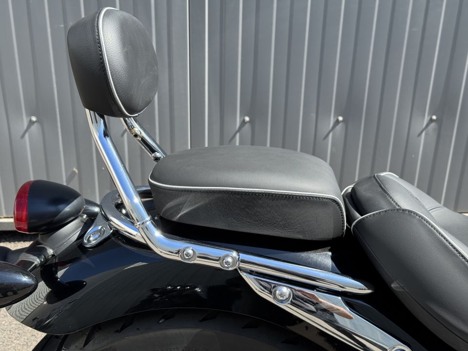 TRIUMPH BONNEVILLE SPEEDMASTER 1200 4