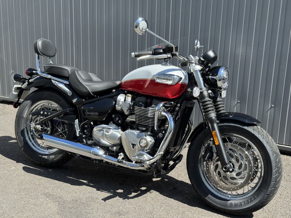 TRIUMPH BONNEVILLE SPEEDMASTER 1200 4