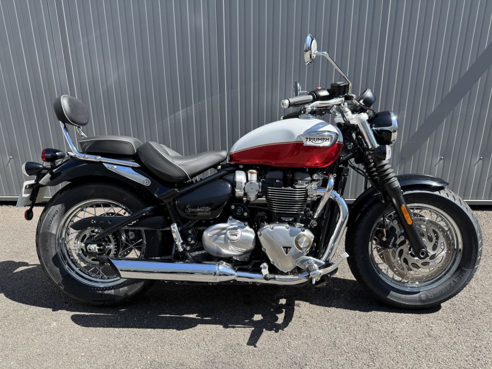 TRIUMPH BONNEVILLE SPEEDMASTER 1200 4