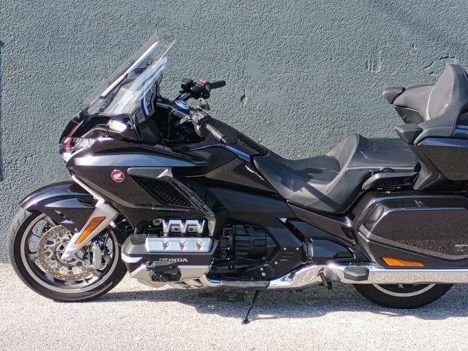 HONDA GL 1800 GOLDWING DCT 4