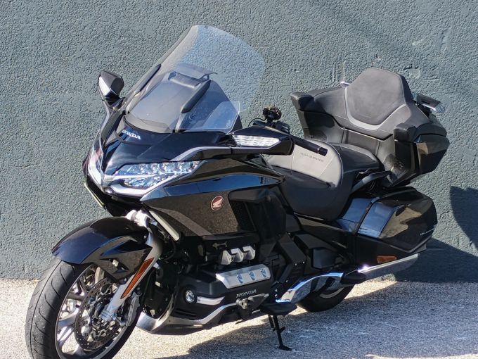 HONDA GL 1800 GOLDWING DCT 4