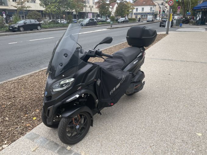 PIAGGIO MP3 530 HPE EXCLUSIVE 4