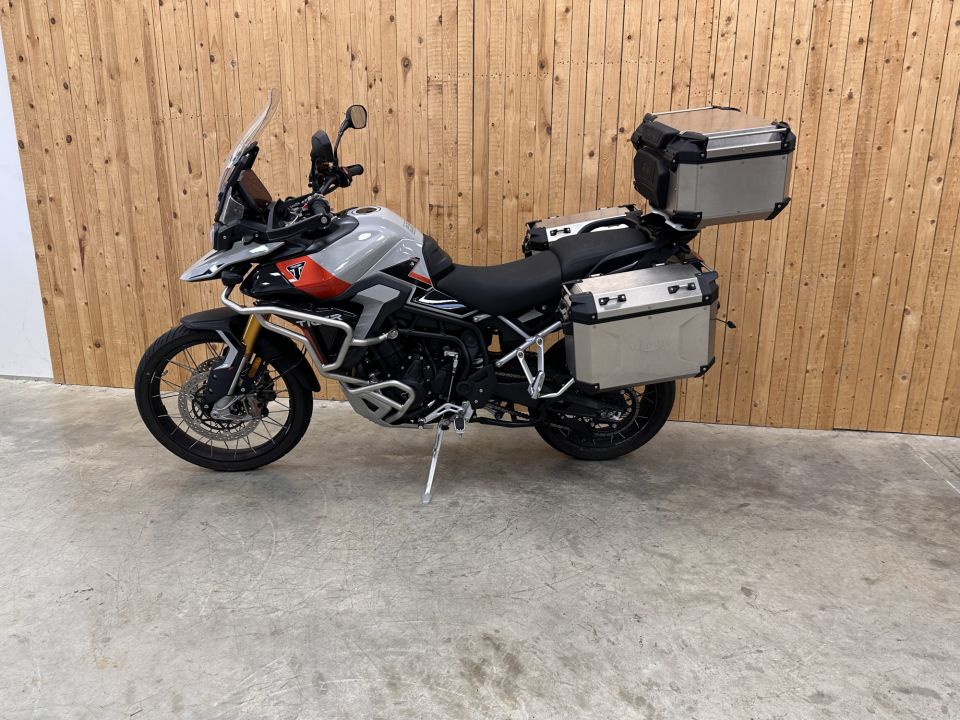 TRIUMPH TIGER 900 RALLY PRO 4