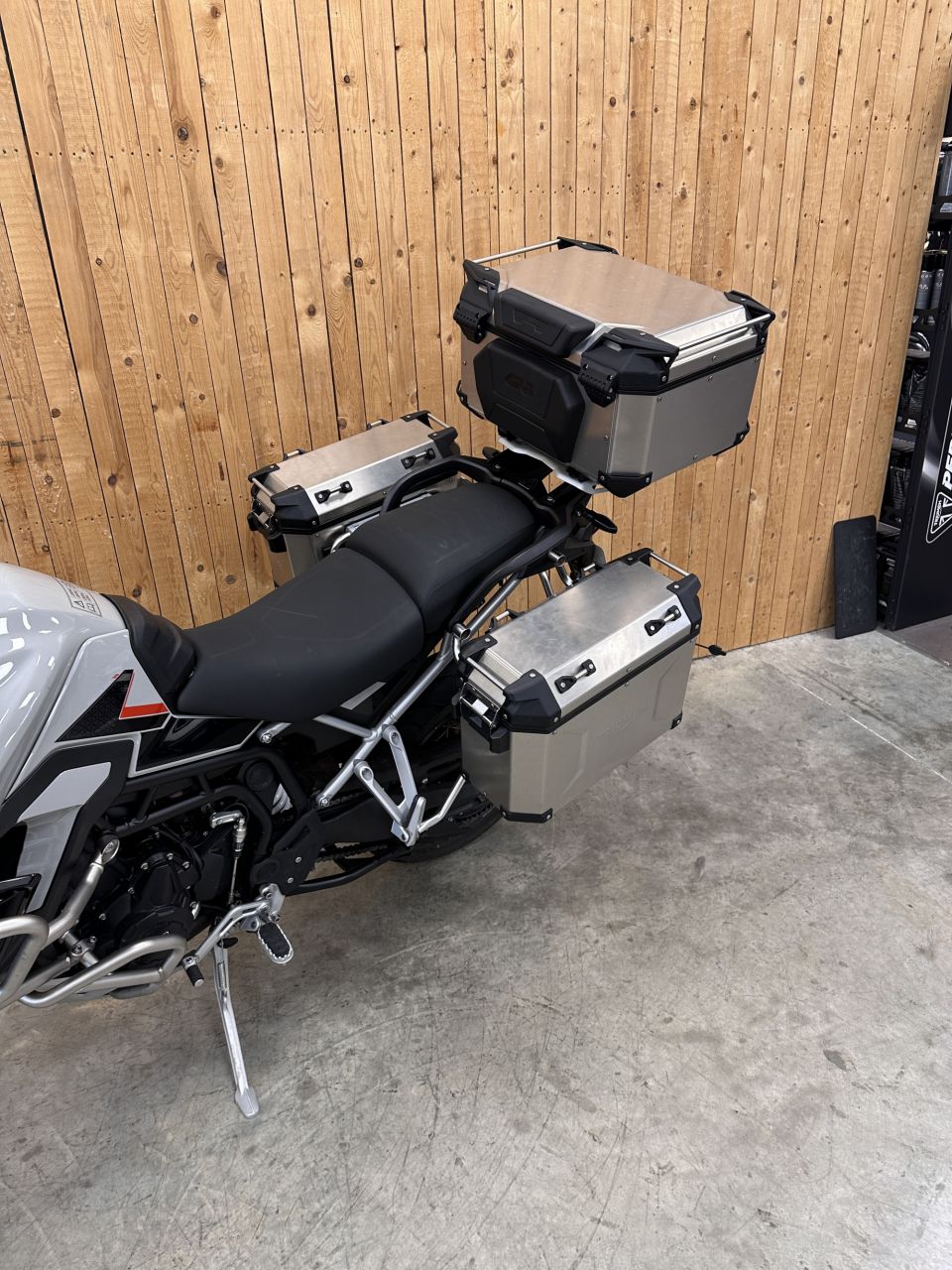 TRIUMPH TIGER 900 RALLY PRO 4