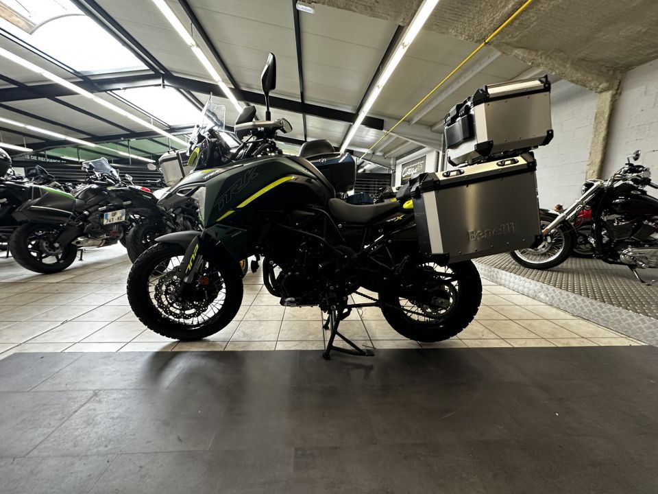 BENELLI TRK  702  X 4