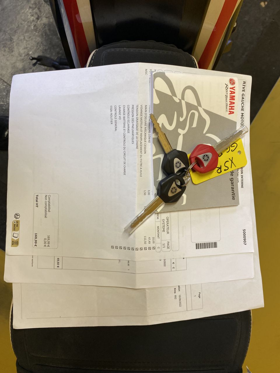 YAMAHA XSR 700 ABS 4