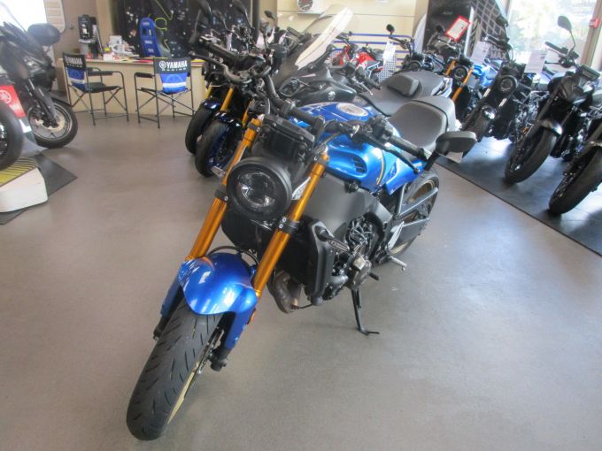 YAMAHA XSR 900 4