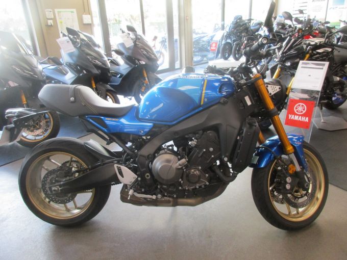 YAMAHA XSR 900 4