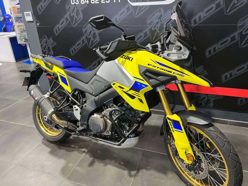 SUZUKI V-STROM 1050DE 4