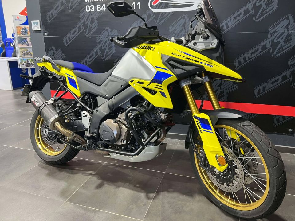 SUZUKI V-STROM 1050DE 4