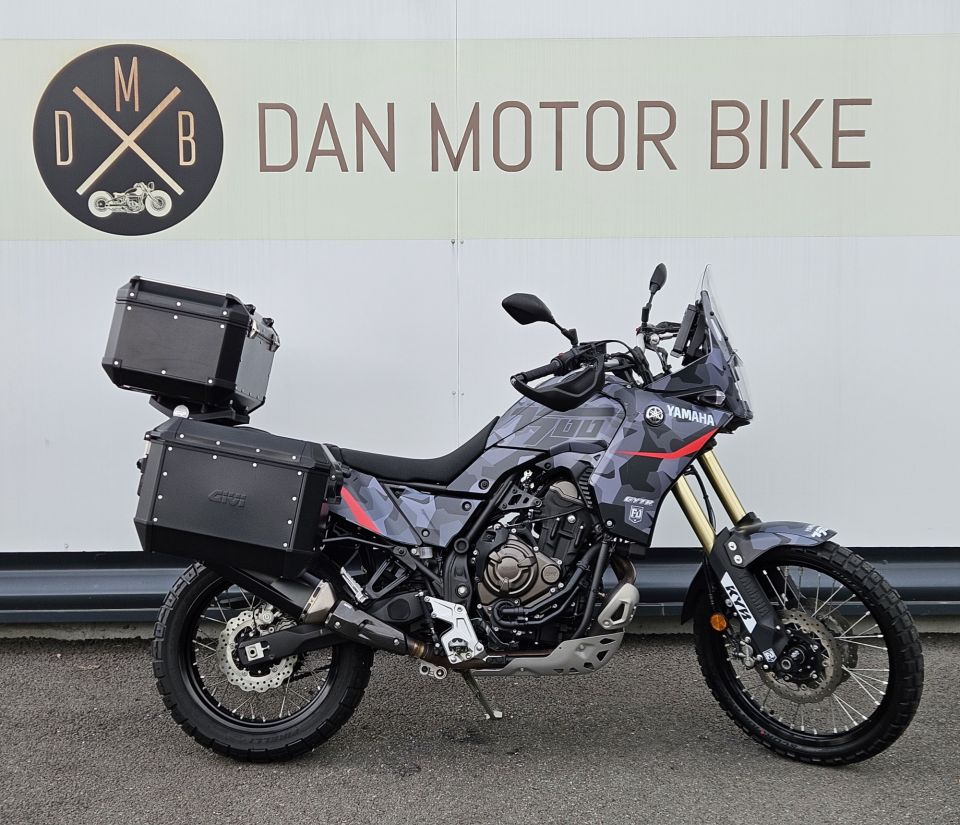 YAMAHA XTZ TENERE 700 4