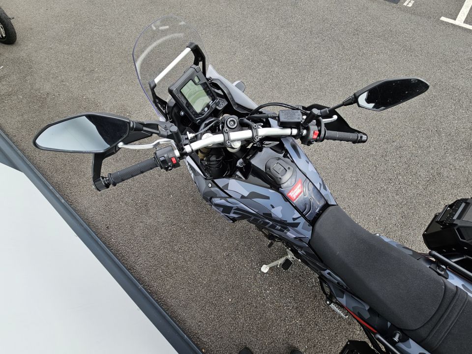 YAMAHA XTZ TENERE 700 4