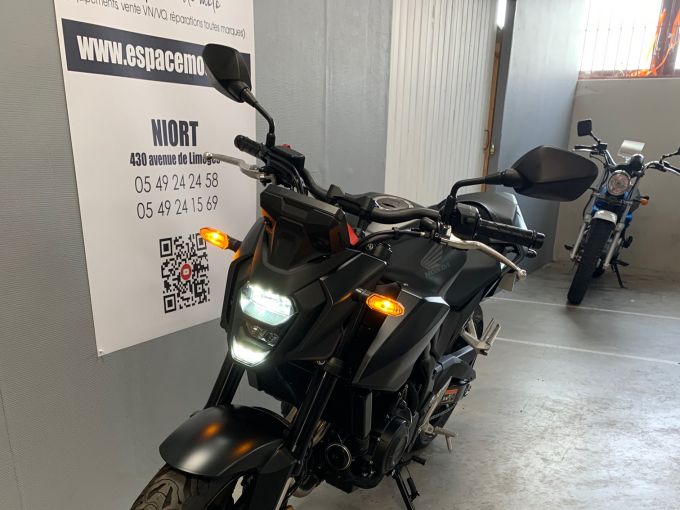 HONDA CB 500 Hornet 4