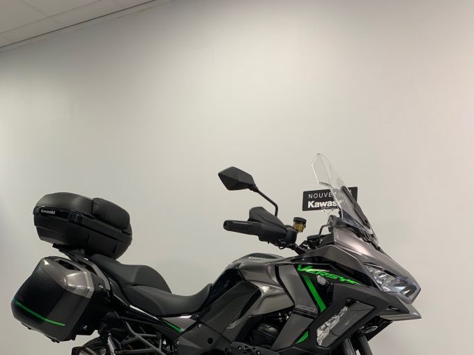 KAWASAKI VERSYS 4