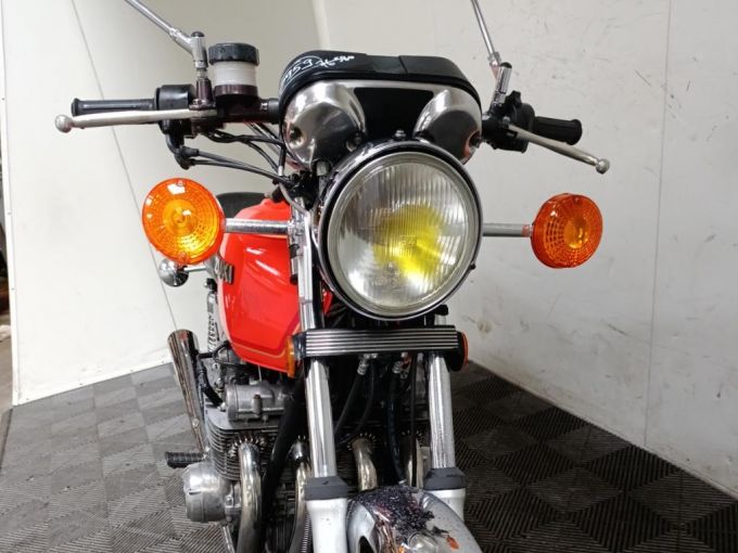 SUZUKI GSE 750 4