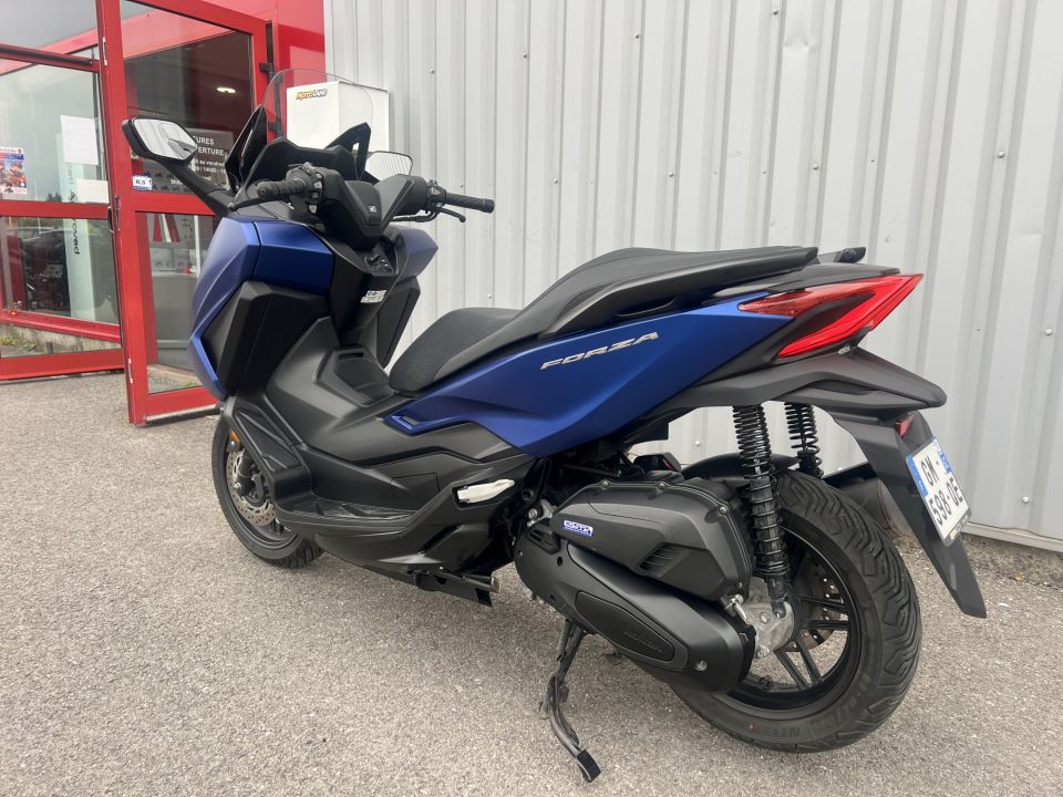 HONDA NSS FORZA 125 4