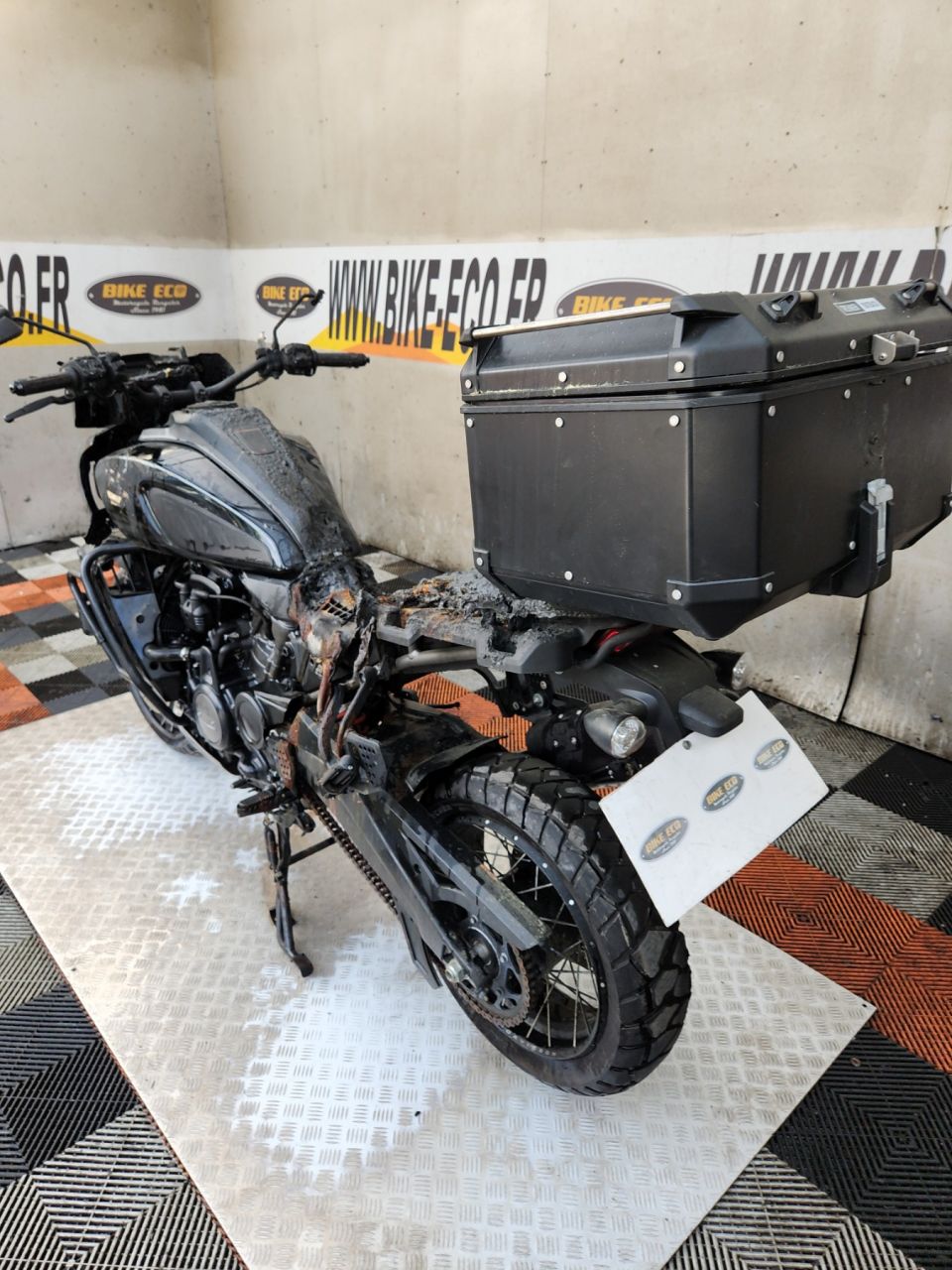 HARLEY-DAVIDSON ADVENTURE PAN AMERICA 1250 4