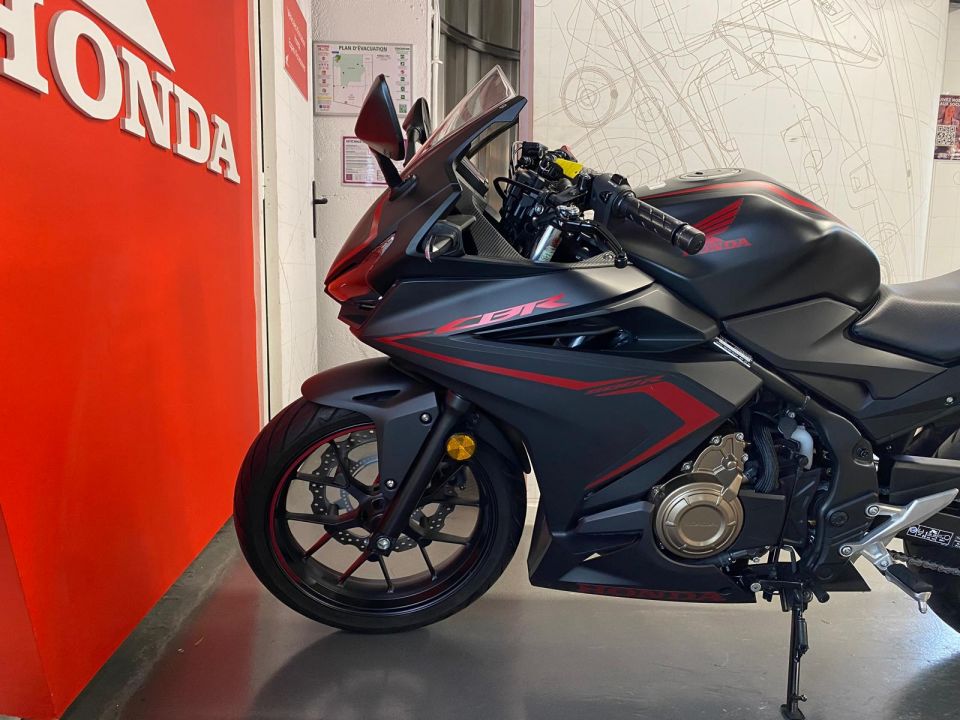 HONDA CBR 500 R 4