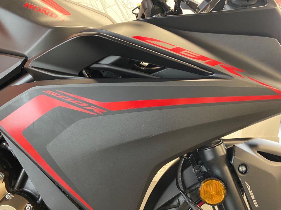HONDA CBR 500 R 4